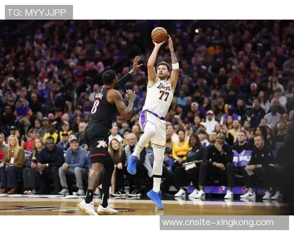 东契奇称赞小史密斯复出表现出色尽管近期缺阵依然发挥出色